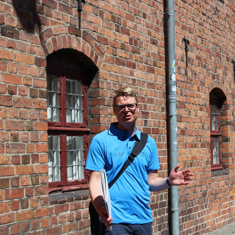 Guided tour – The town, the castle, and the hidden garden story Sunday, October 4, 2026